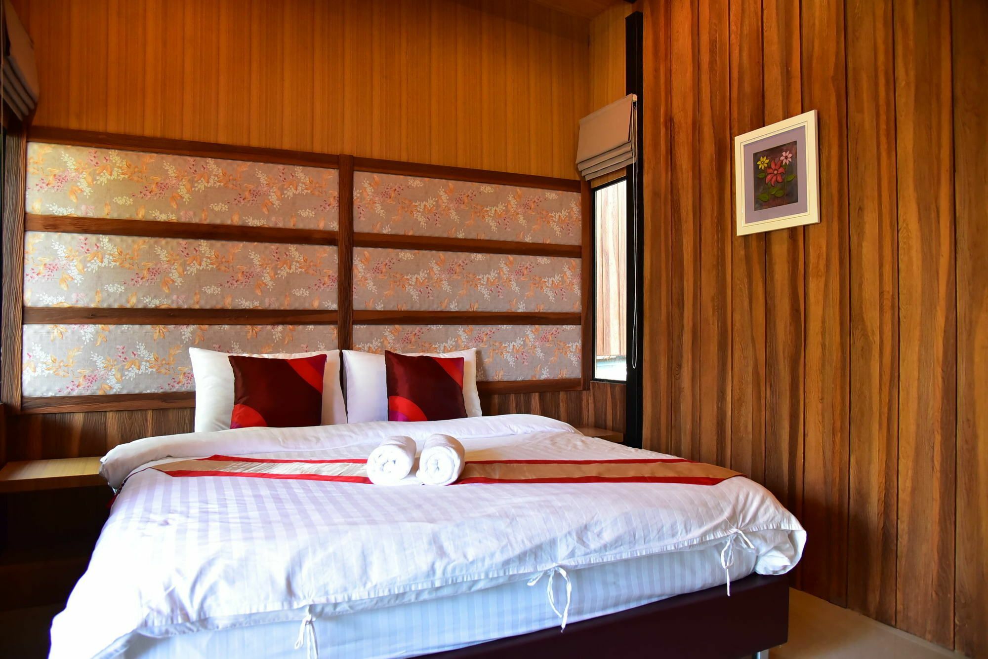 Dusit Talai Resort Nong Nam Daeng Exterior foto